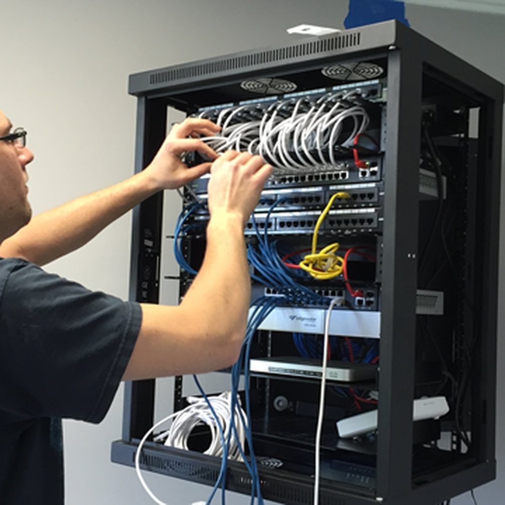 Computer, Laptop & IT Support Services image